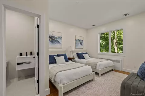 Bedroom - 30 E Castle Ave #202, Ramapo, NY 10977 photo 1 of 4