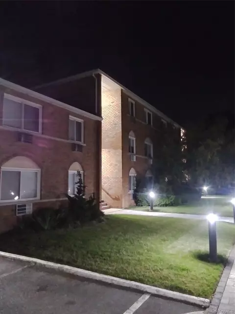 1530 Bayview Ave #B2, New York, NY 10465