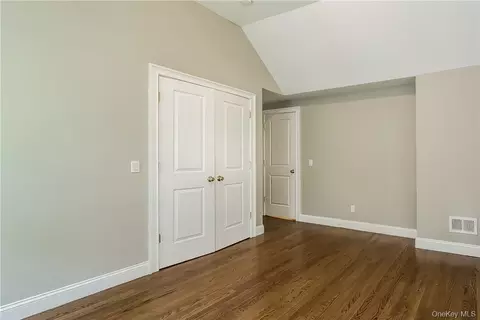 Bedroom - 20 Walker Ave, Rye, NY 10580 photo 4 of 10