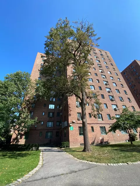 14 Metropolitan Oval #12B, New York, NY 10462