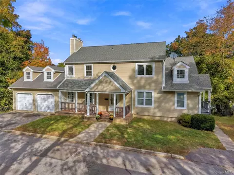 4 Mariners Way, Glen Cove, NY 11542