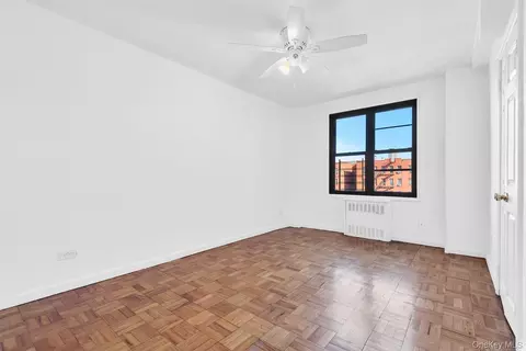 2835 Webb Ave #7E, New York, NY 10468