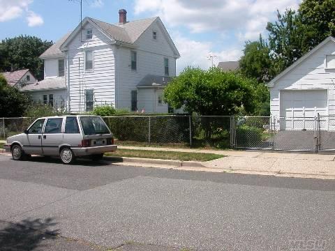 Undisclosed, Hempstead, NY 11550 photo 1