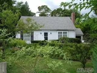 Undisclosed, Patchogue, NY 11772 photo 1