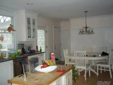 Undisclosed, Westhampton, NY 11977 photo 1