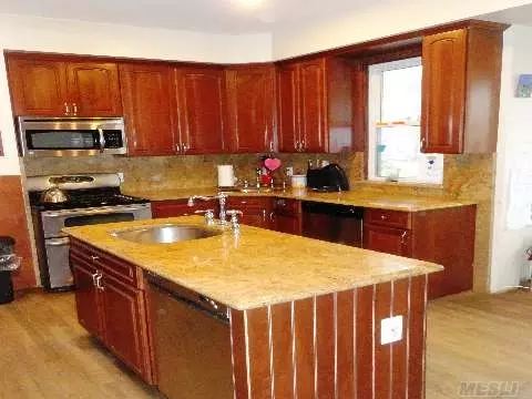 696 Broadway, Cedarhurst, NY 11516 photo 1