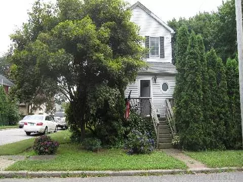 34 Parkside DR, Jericho, NY 11753 photo 1