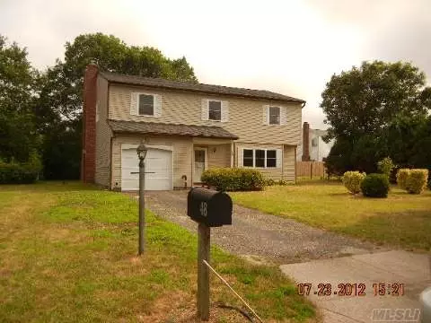 48 Corbin Ave, Patchogue, NY 11772 photo 1