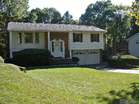 20 Chassyl Rd, Commack, NY 11725 photo 1