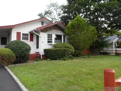 58 Elm ST, Central Islip, NY 11722 photo 1
