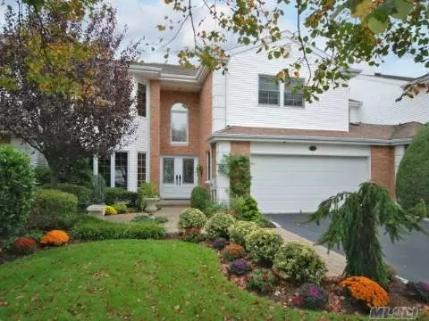 58 Hamlet Dr, Commack, NY 11725 photo 1