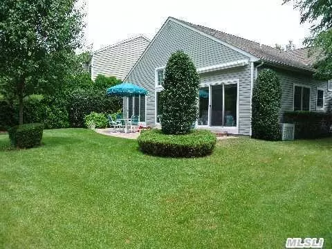 88 Sagamore Dr, Plainview, NY 11803 photo 1