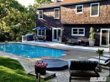 4 Red Creek Circle Cir, Hampton Bays, NY 11946 photo 1