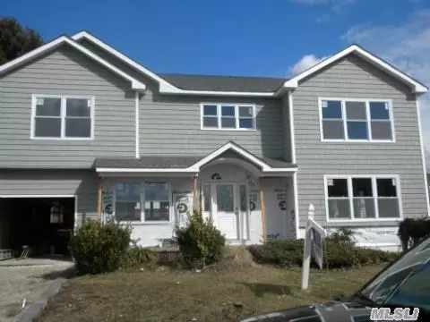 132 Morton Blvd, Plainview, NY 11803 photo 1