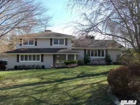 2 Frederick Dr, Shoreham, NY 11786 photo 1