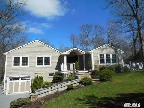 170 Sylvan Dr, Wading River, NY 11792 photo 1