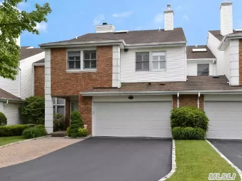 85 Hamlet Dr, Commack, NY 11725 photo 1