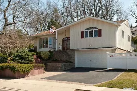20 Linda Ln, Plainview, NY 11803 photo 1