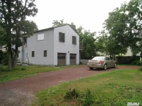 110 Wavecrest Dr, Mastic Beach, NY 11951 photo 1