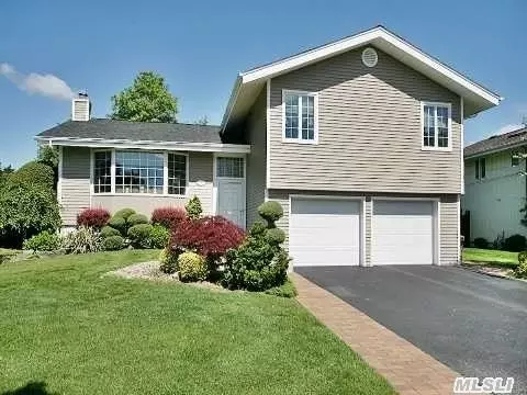 3 Fair Ln, Jericho, NY 11753 photo 1