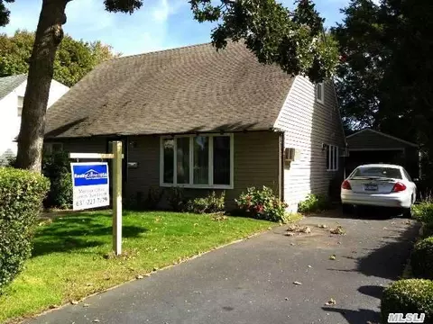 176 N Herman Ave, Bethpage, NY 11714 photo 1