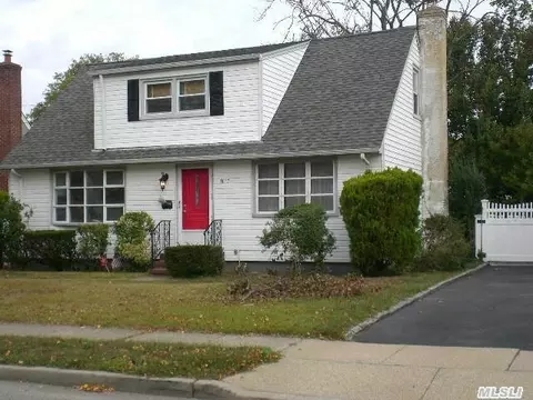 1017 Thomas Ave, Baldwin, NY 11510 photo 1