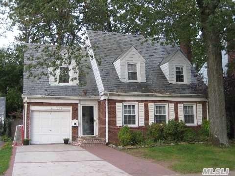 269 E Argyle St, Valley Stream, NY 11580 photo 1