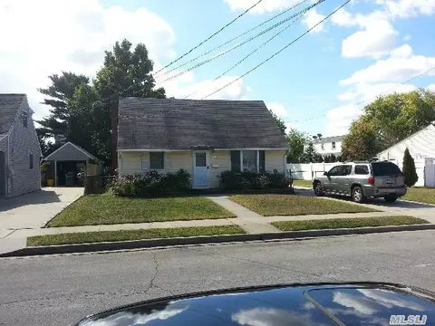 Undisclosed, Bethpage, NY 11714 photo 1
