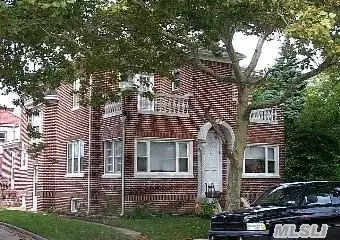 19 E Beech St, Long Beach, NY 11561 photo 1