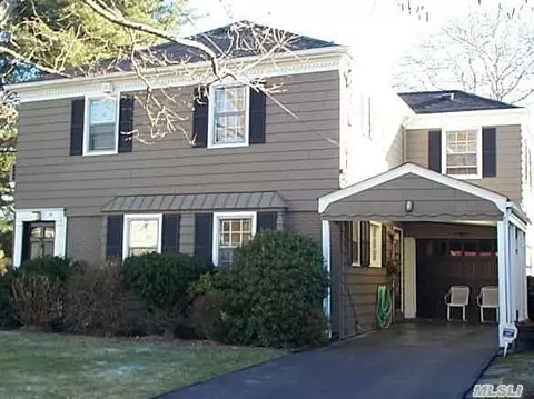 38 Adele Rd, Cedarhurst, NY 11516 photo 1