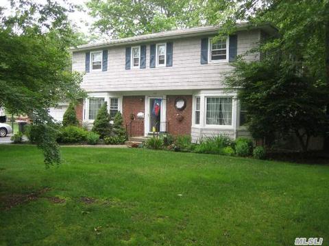 45 Mark Dr, Smithtown, NY 11787 photo 1