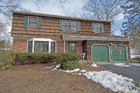 9 Format Ln, Smithtown, NY 11787 photo 1