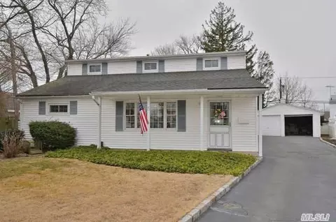 5 Budd Ct, Bethpage, NY 11714 photo 1