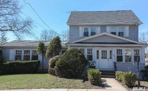 Undisclosed, Baldwin, NY 11510 photo 1