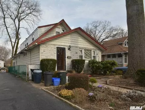 2153 Walnut St, Baldwin, NY 11510 photo 1