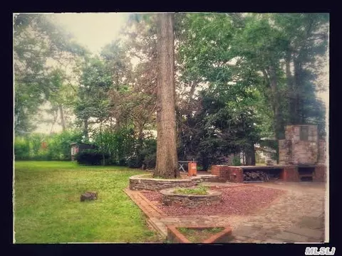 Undisclosed, Plainview, NY 11803 photo 1