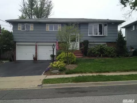 3 Edna Ave, Bethpage, NY 11714 photo 1