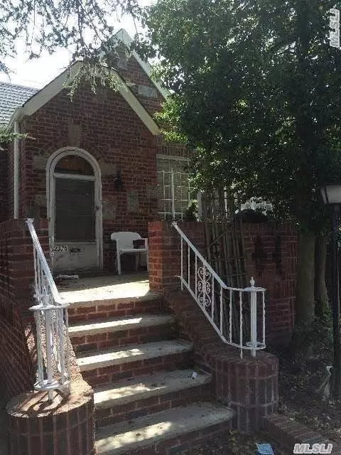 2325 E 17th St, Brooklyn, NY 11229 photo 1