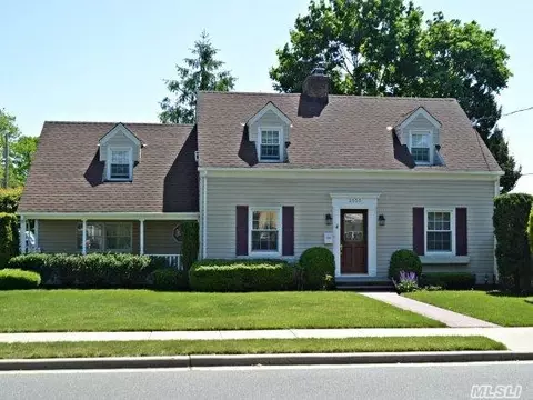 2555 Soper Ave, Baldwin, NY 11510 photo 1