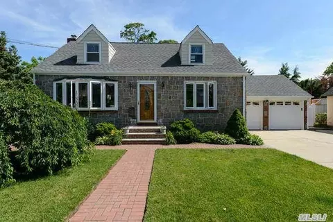 55 E Argyle St, Valley Stream, NY 11580 photo 1