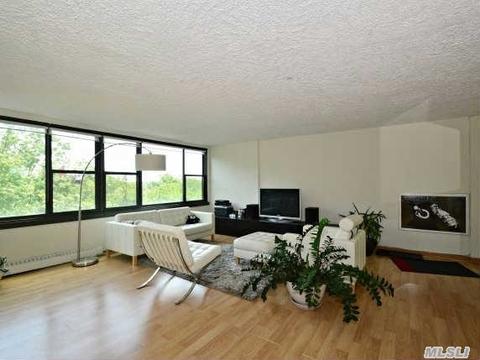 10-10 166 St #7C, Beechhurst, NY 11357 photo 1