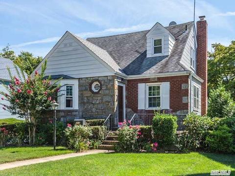 664 Westminster Rd, Baldwin, NY 11510 photo 1
