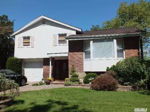 981 Lydia Pl, Baldwin, NY 11510 photo 1