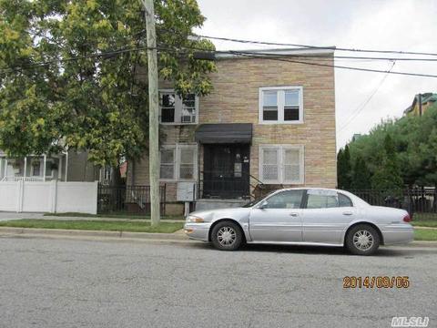 17 Maple Ave, Hempstead, NY 11550 photo 1