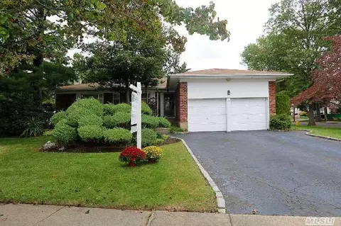 24 Orange Dr, Jericho, NY 11753 photo 1