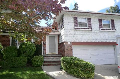 144 Manor St, Plainview, NY 11803 photo 1