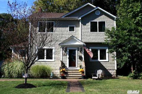 12 Lee Ave, Patchogue, NY 11772 photo 1