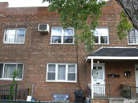 78-05 164th St, Flushing, NY 11366 photo 1