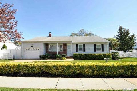 48 Whaley Ave, Bethpage, NY 11714 photo 1