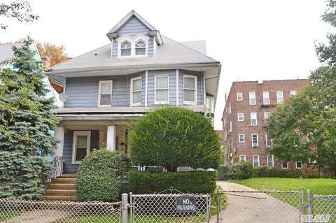 823 E 16th St, Brooklyn, NY 11230 photo 1